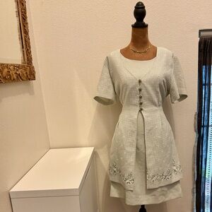 Vintage 90s Dress with Embroidered Floral Details